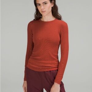 Lululemon Hold Tight Long-Sleeve Shirt - Cayenne 🍂